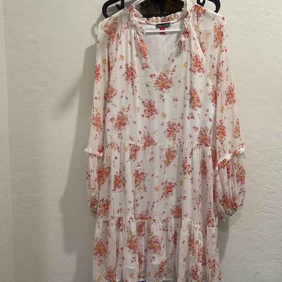 Vince Camuto White and Pink Floral Long Sleeve Dress - Picture 3 of 5
